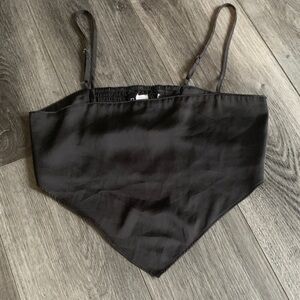 Divided silky black  crop top S